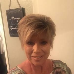 Meet your Posher, Vicki